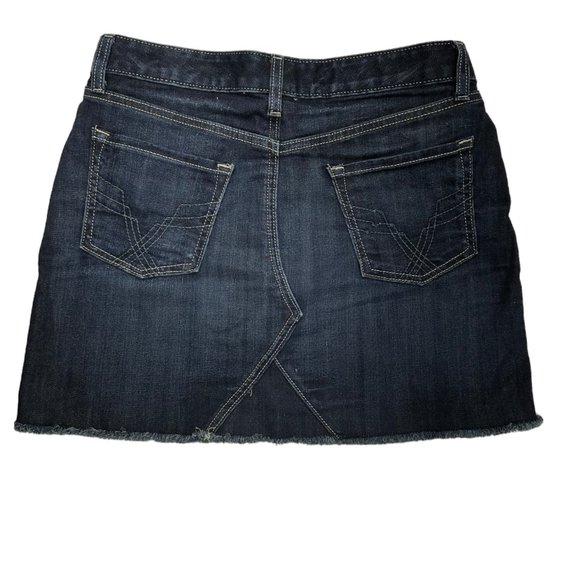 Gap Raw Edge Denim Skirt (8/29) - Picture 2 of 10